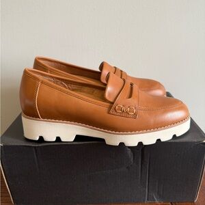 Elegant Brown Leather Loafers for Women